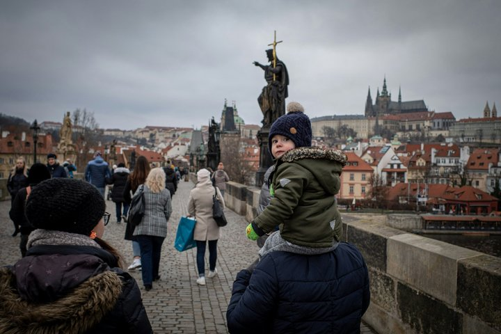 Prague Sightseeing for Families with Kids – 6Hours Private Tour - Photo 1 of 10